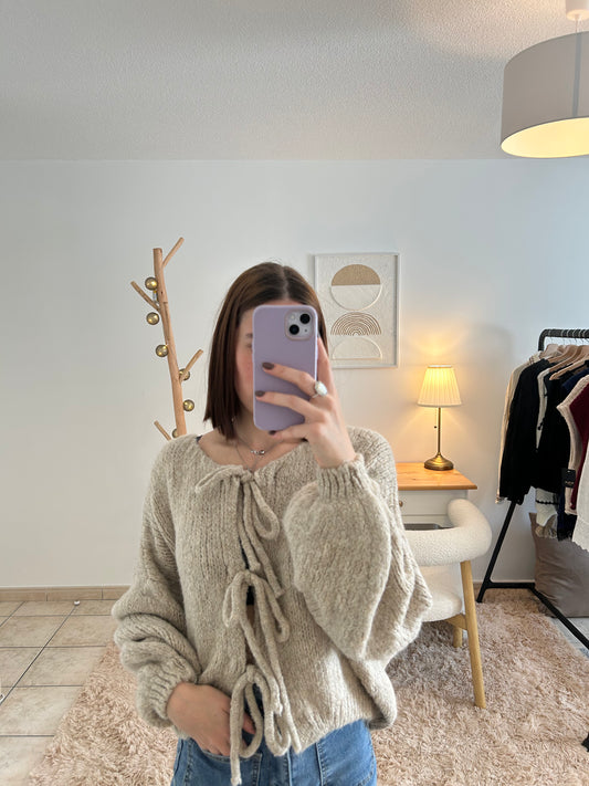 Cardigan beige Ly Le dressing de Romane & Ko